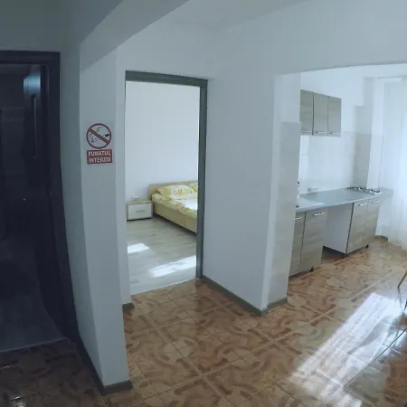 Ama Mountain View & Parking Apartment Brasov