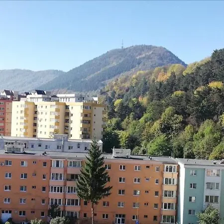 Ama Mountain View & Parking *